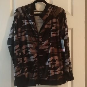 NWT Active wear fitted hoodie